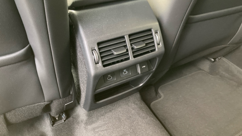 Land Rover Discovery Sport 2.0 D200 Dynamic SE 5dr Auto [5 Seat] Diesel Station Wagon